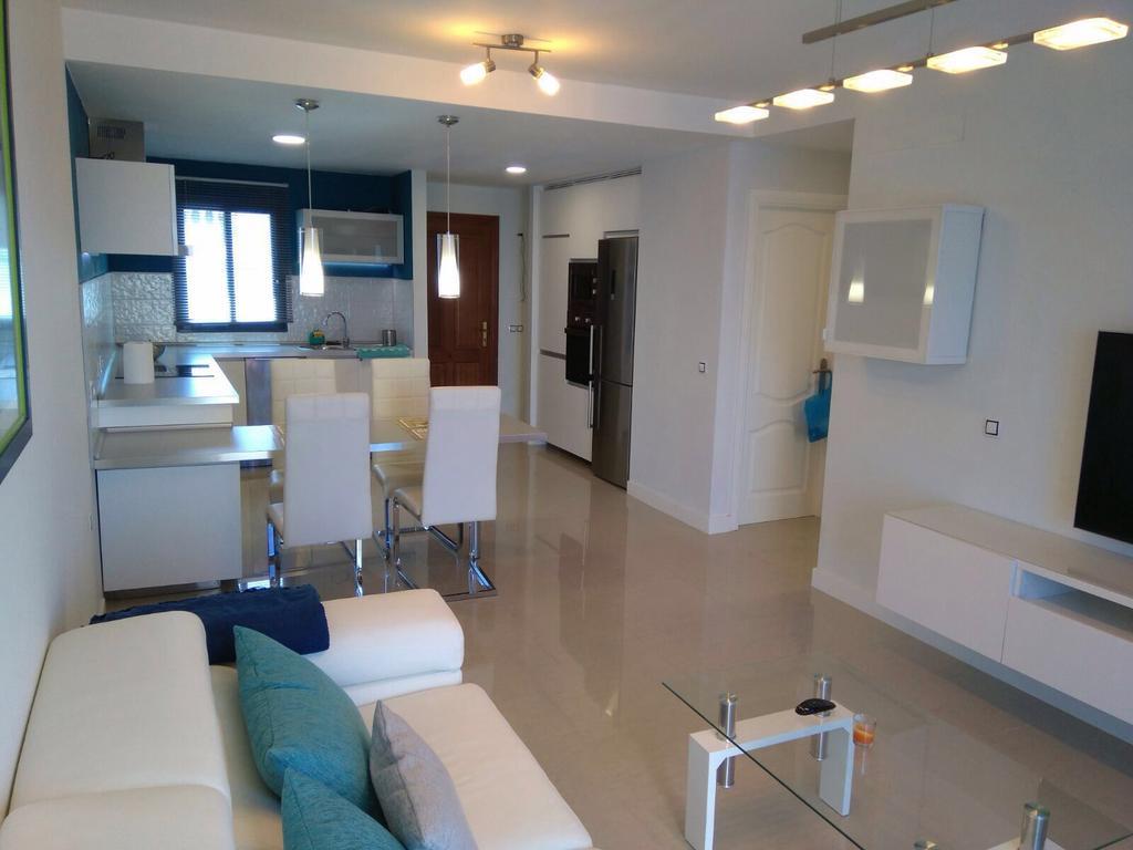 Ocean Front Apartment Tetir Exterior photo